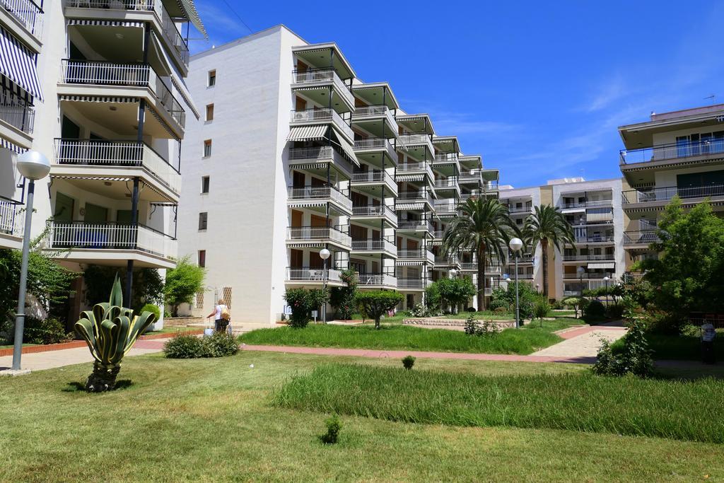 Rentalmar Aries Plus Salou Exteriör bild