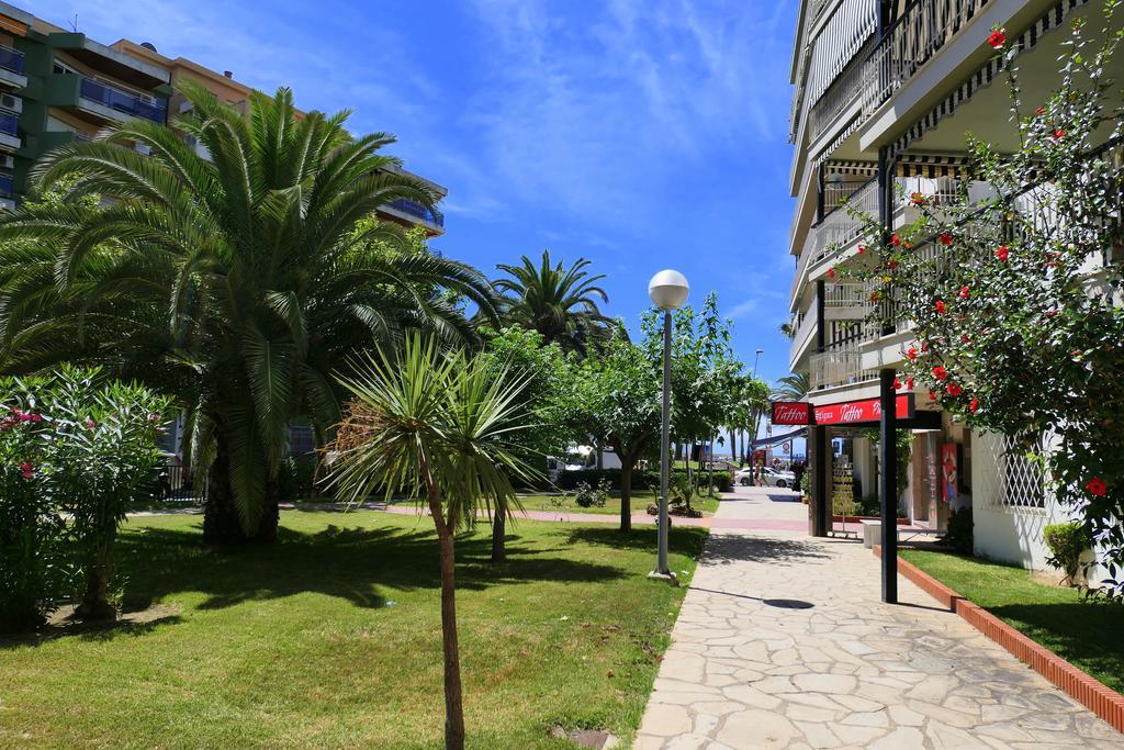 Rentalmar Aries Plus Salou Exteriör bild