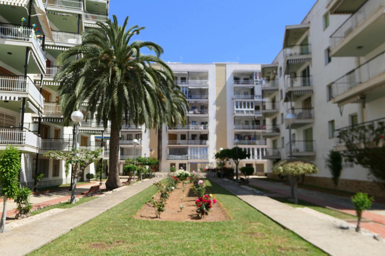Rentalmar Aries Plus Salou Exteriör bild