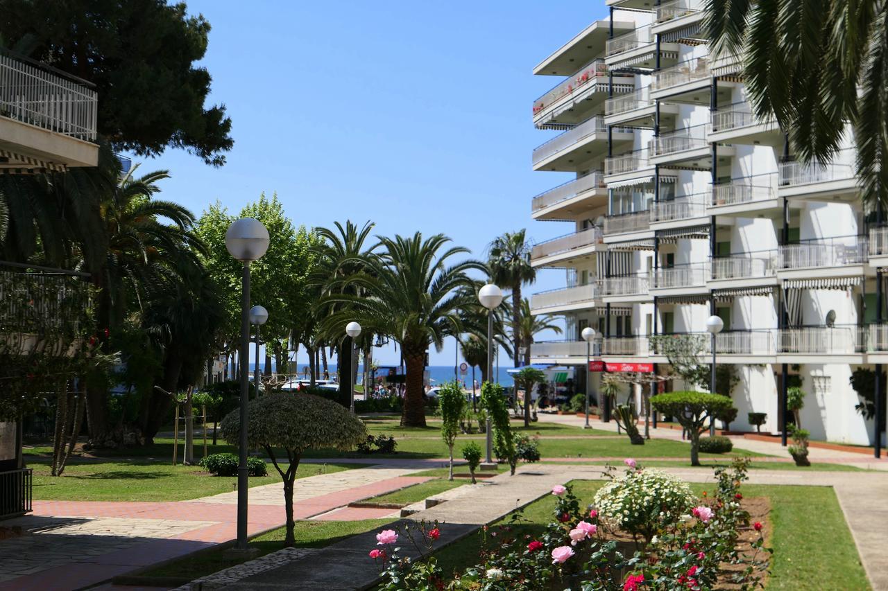 Rentalmar Aries Plus Salou Exteriör bild